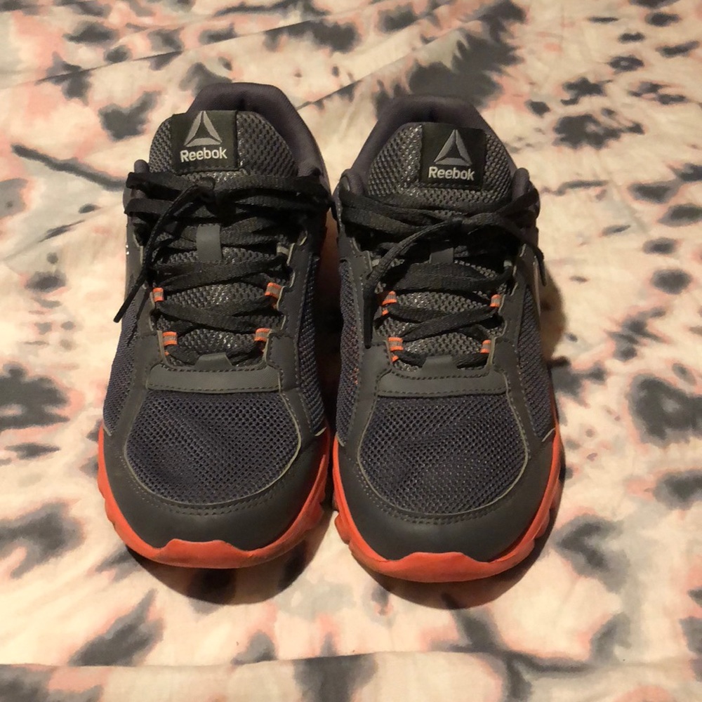 Reebok Memory Tech sneaker